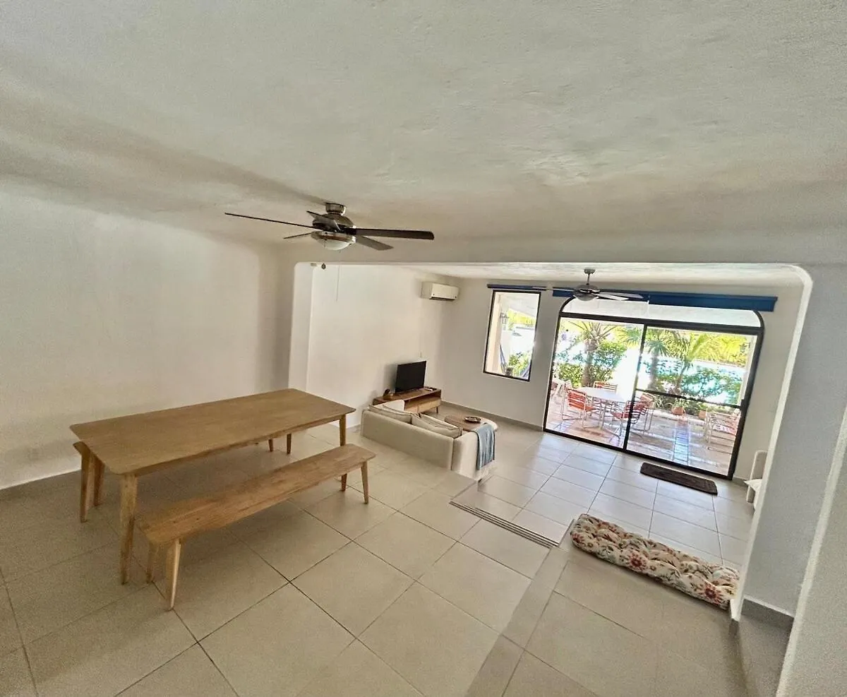 Casa Cancun Zona Hotelera Holiday home