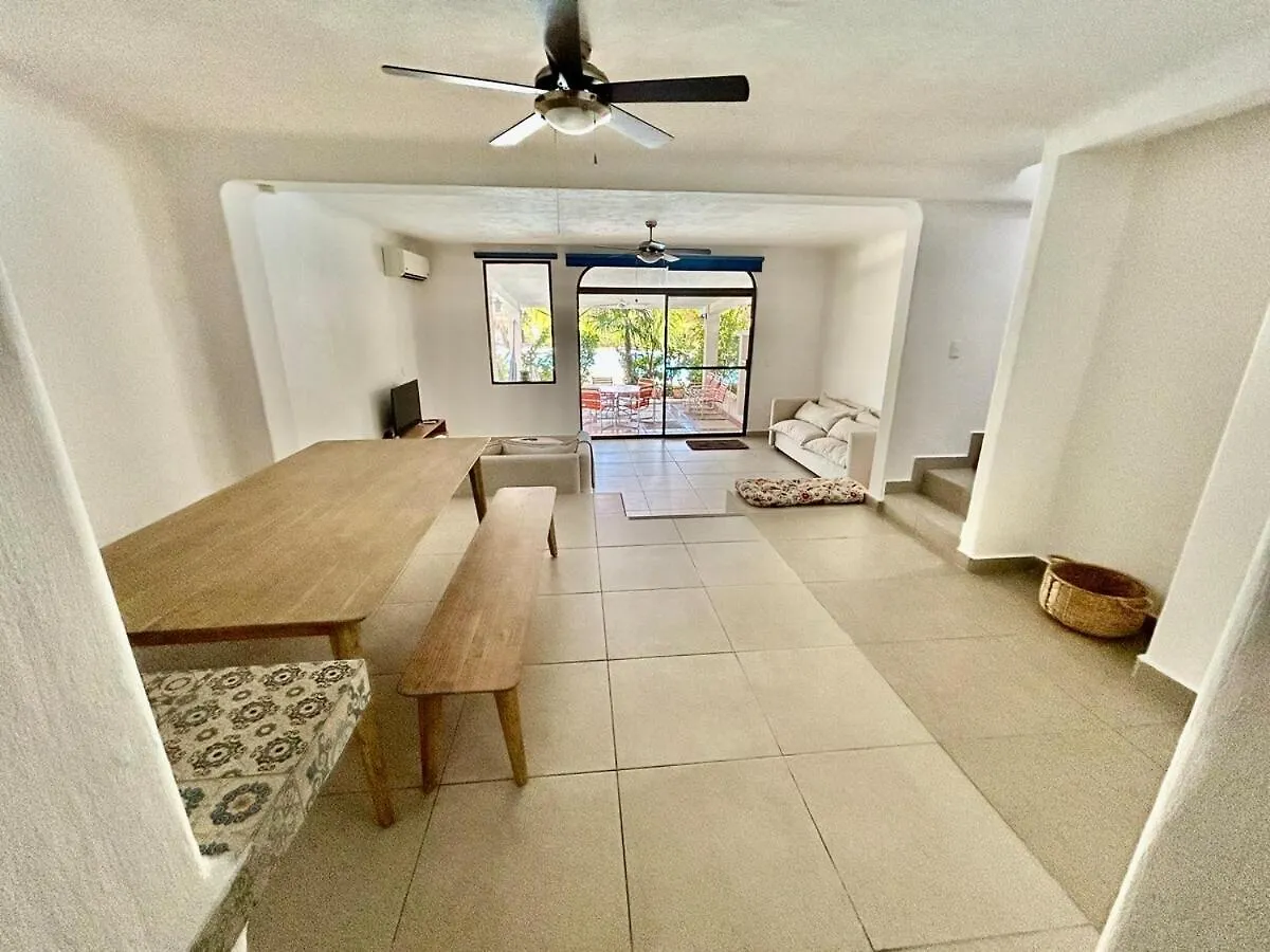Casa Cancun Zona Hotelera 別荘